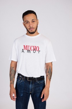 Camiseta Mucho Amor Blanca
